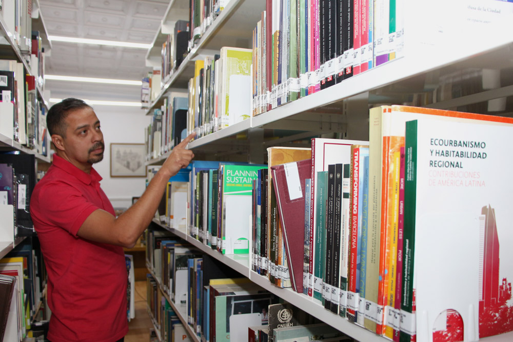 25 años de la biblioteca del PUEC, especializada en temas urbanos 